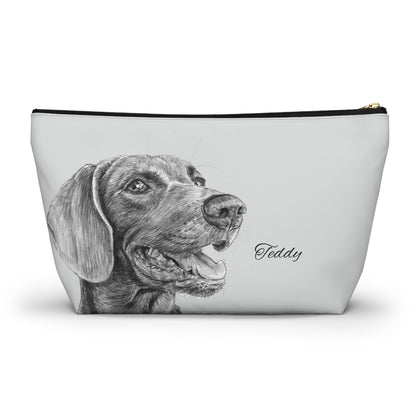 Hand-drawing Style Pet Portrait Style on Pouch