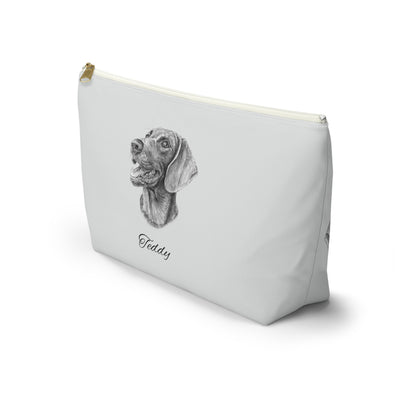 Hand-drawing Style Pet Portrait Style on Pouch